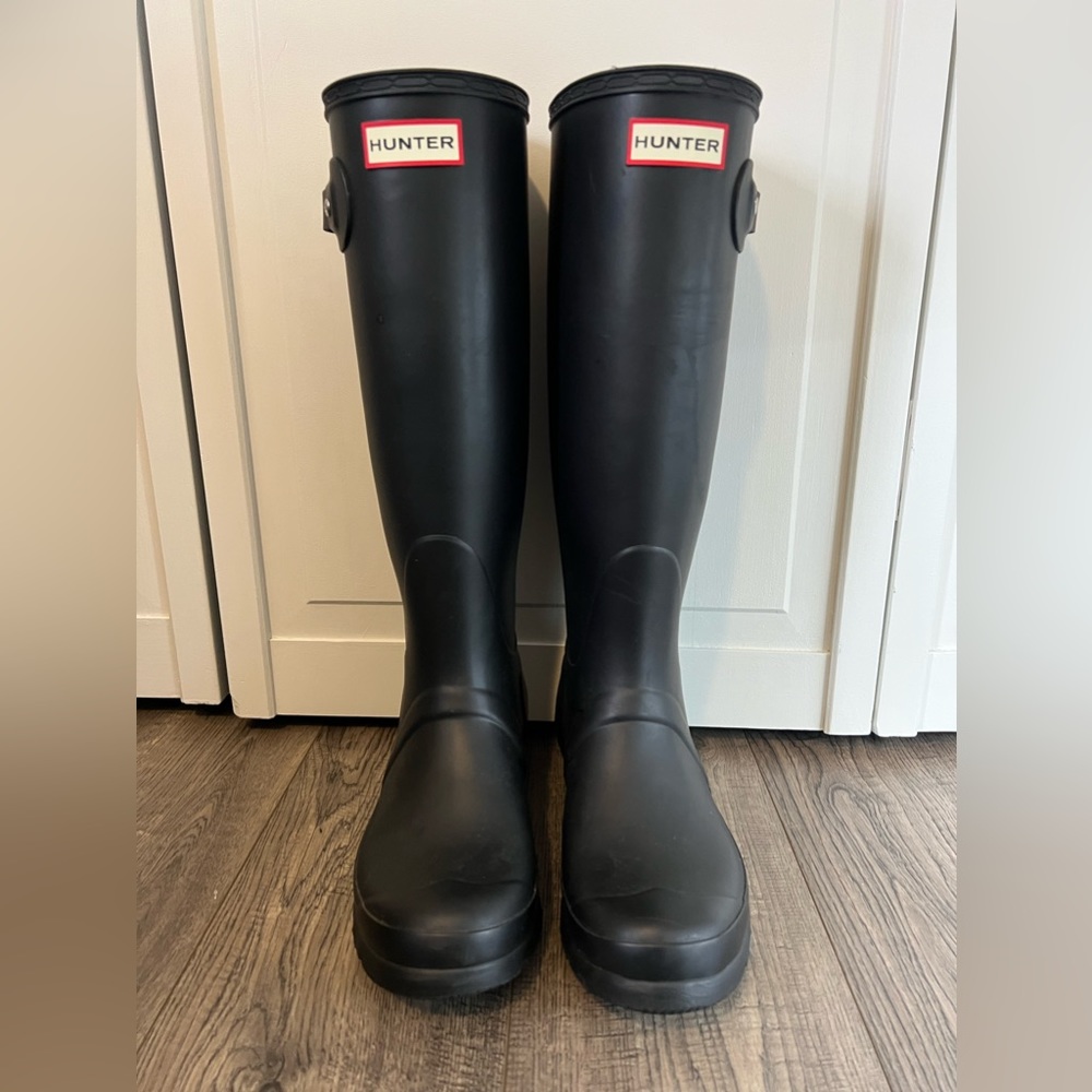 Hunter Women’s Original Tall Rain boot